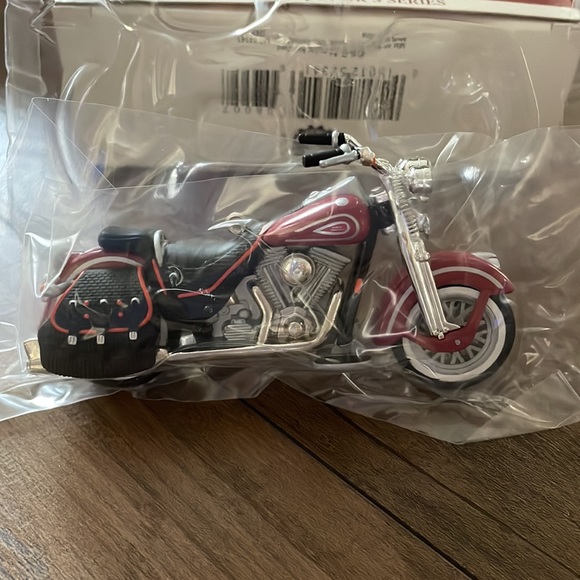 Hallmark keepsake Christmas ornament Harley Davidson Heritage Springer 1999 1st - Picture 5 of 7